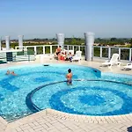 Residenza Delle Terme דירה ביביונה