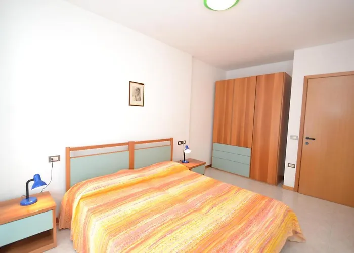 דירה Residenza Delle Terme ביביונה