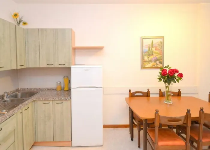 Residenza Delle Terme דירה *